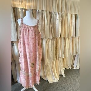 MAGNOLIA PEARL floral anna cecilie slip, color: light pink